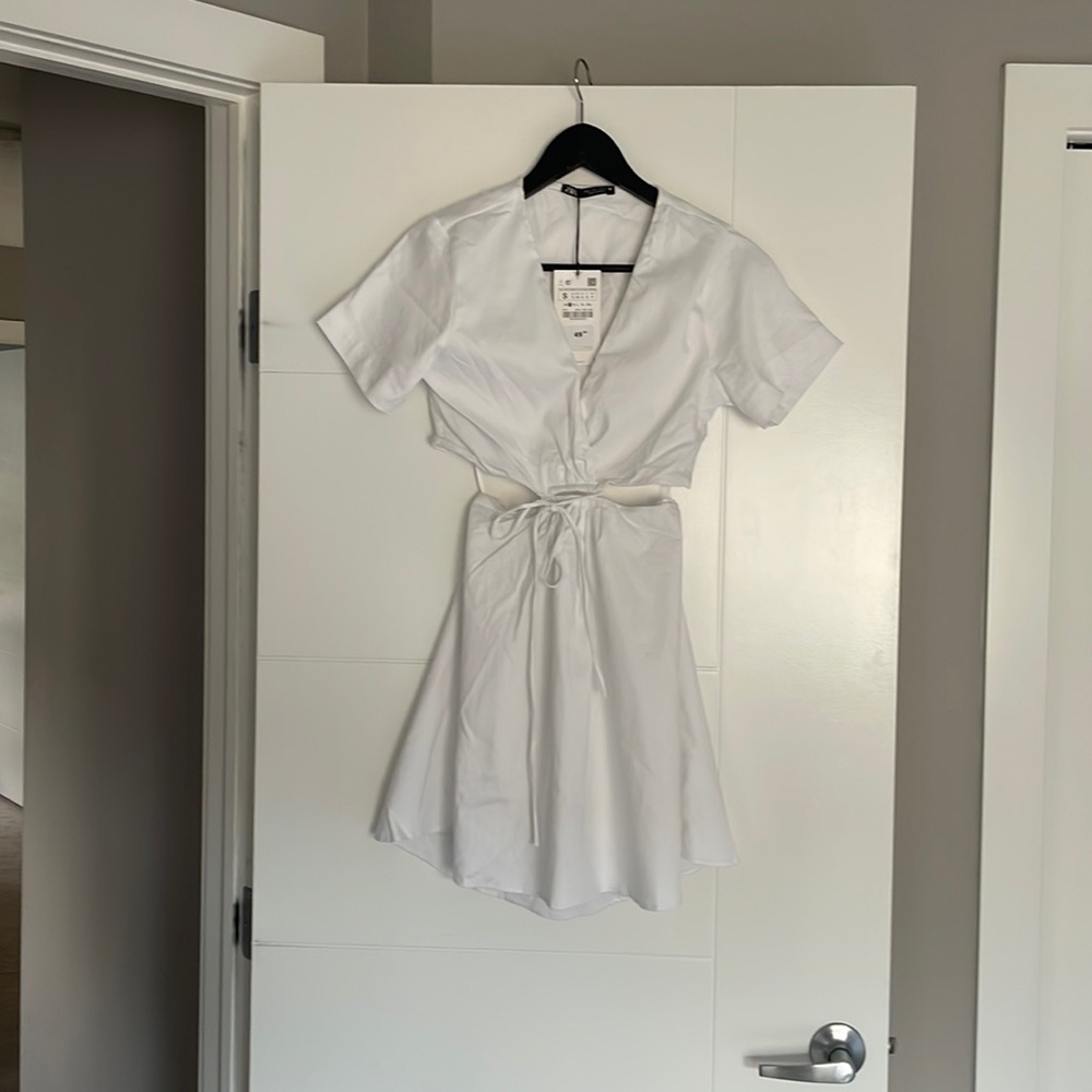 New with tags white Zara summer dress